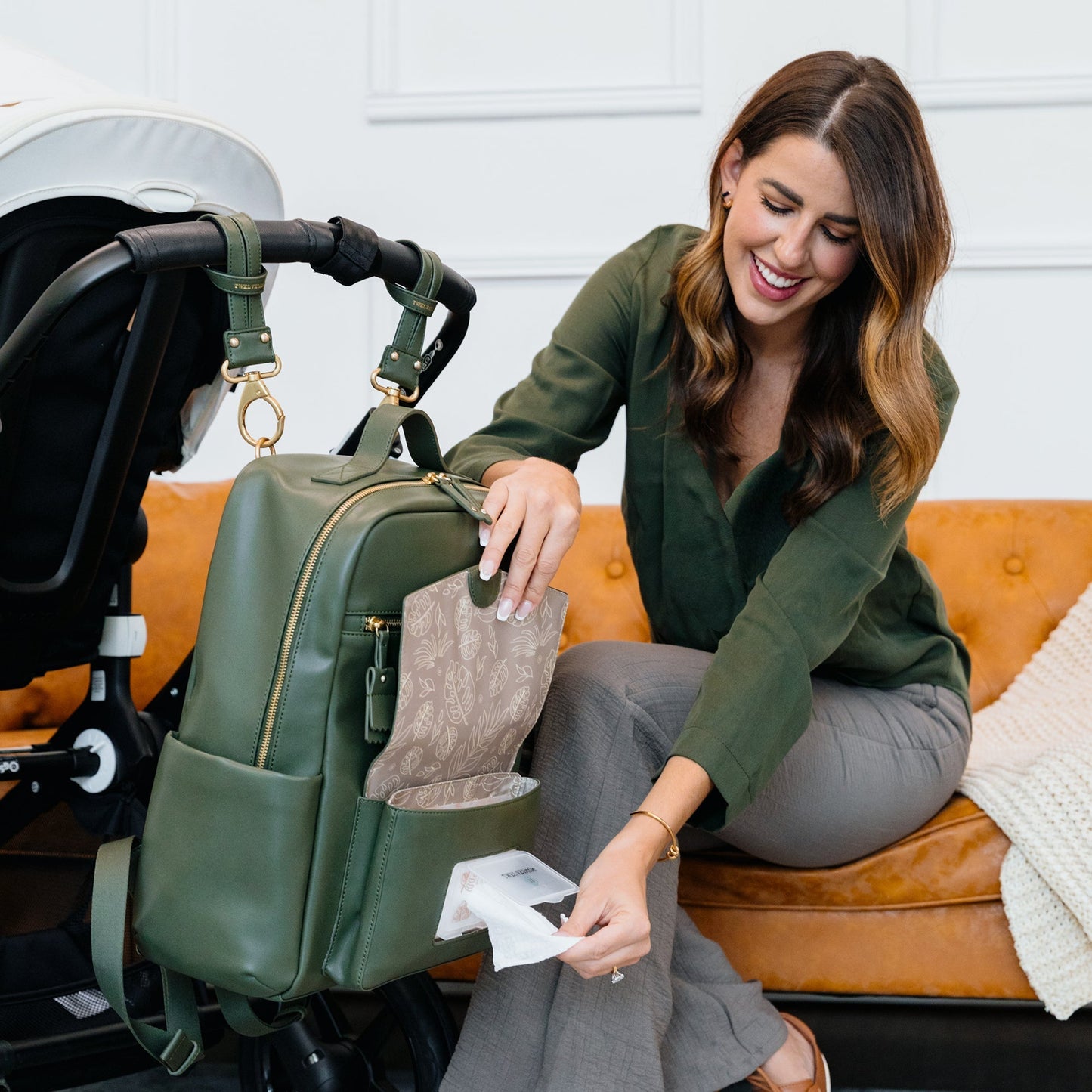 PEEK A BOO backpack תיק גב |חום| תיק גב